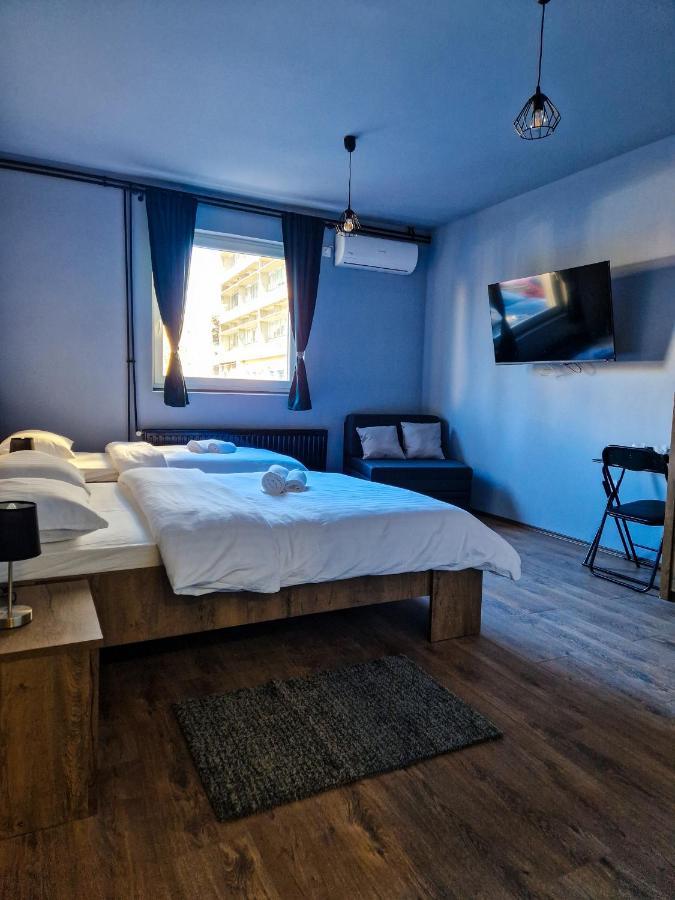 Xxl Rooms Осиек Экстерьер фото