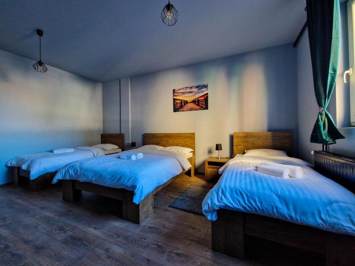 Xxl Rooms Осиек Экстерьер фото