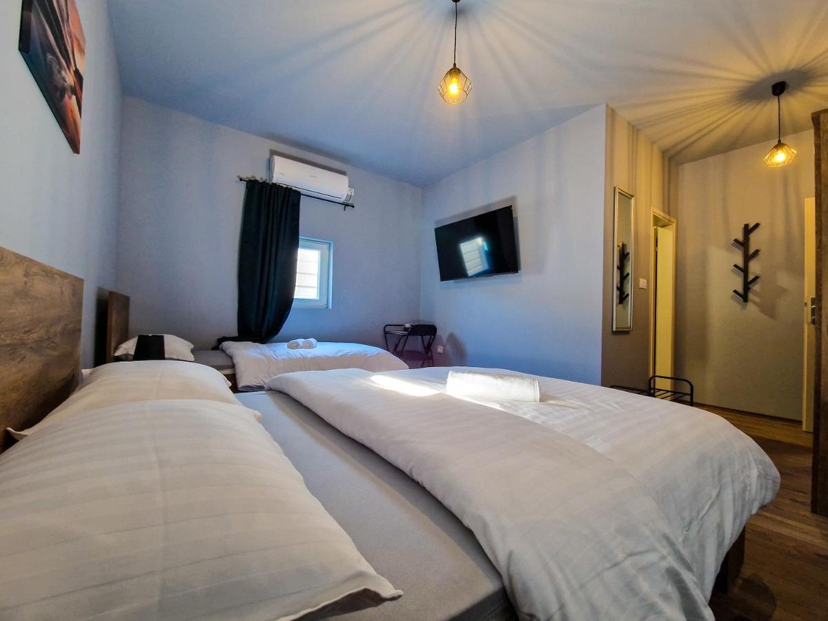 Xxl Rooms Осиек Экстерьер фото