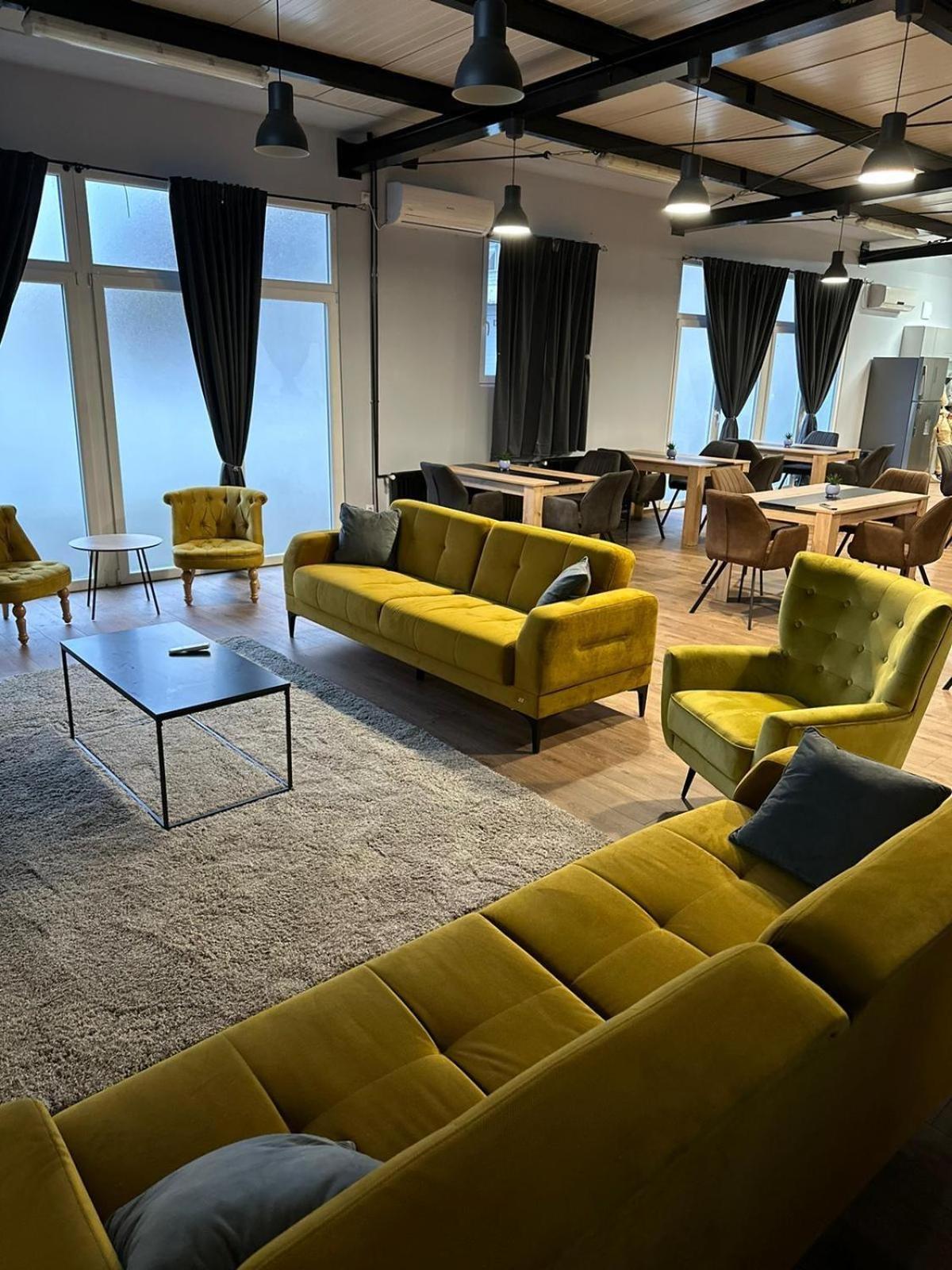 Xxl Rooms Осиек Экстерьер фото